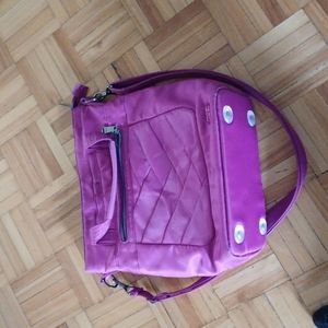 Lug courier bag